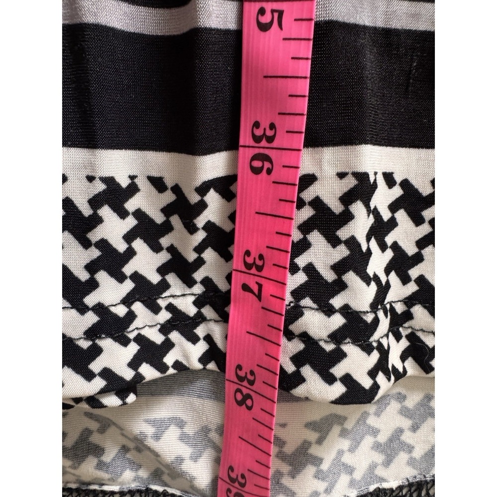 Black White Geometric Shirt Dress Womens Plus Size 1X Casual Stretch Dress - Picture 9 of 9
